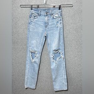 American Eagle Light Wash Blue Jean Distressed‎ Pants Size 00
